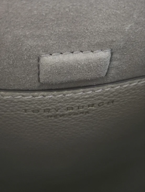 NWOT Tory Burch Romy Bucket Bag In Light Cement - Picture 7 of 11